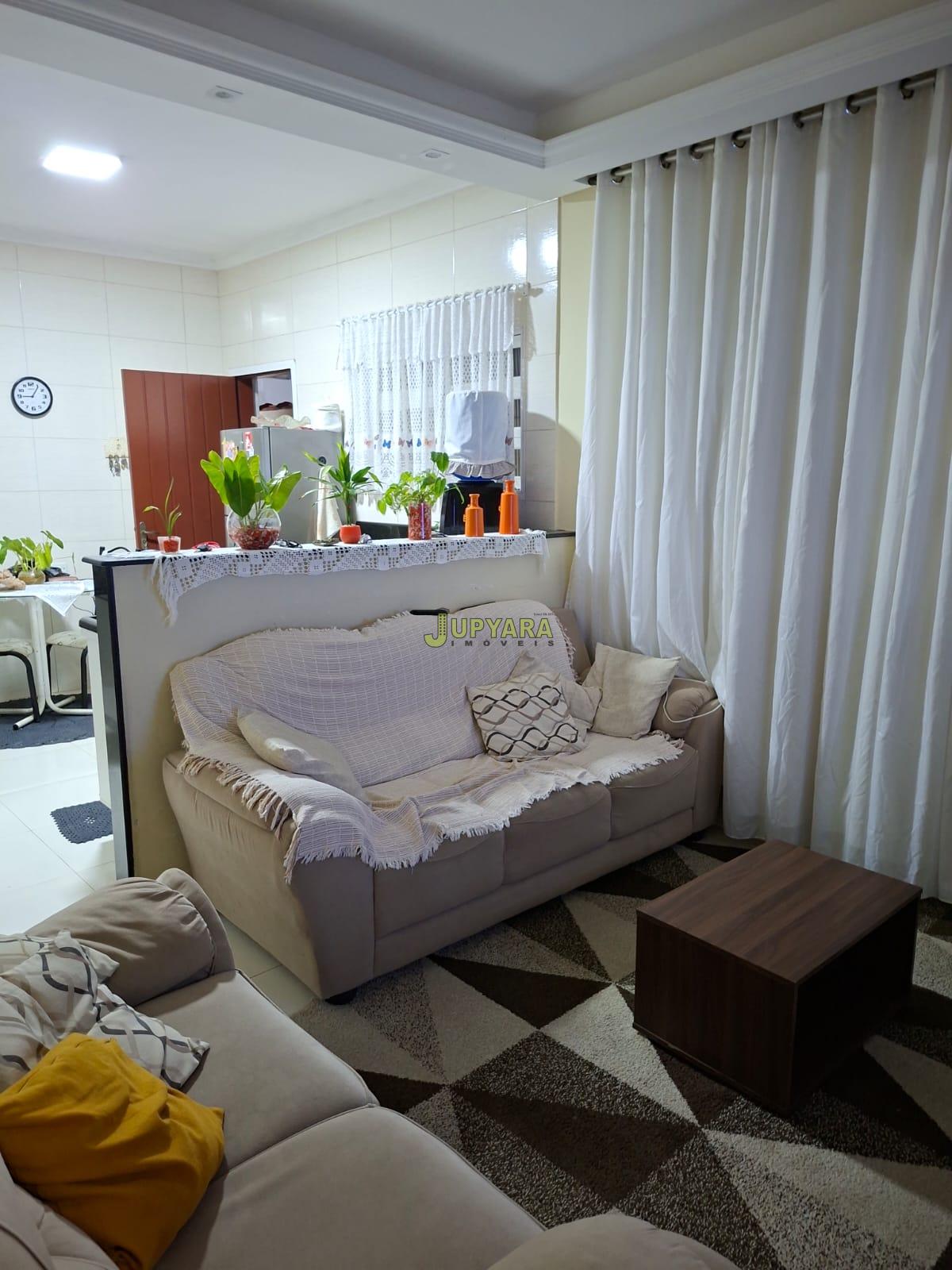 Casa à venda - 2 dorm sendo 1 suíte,  AGENOR DE CAMPOS, MONGAG...