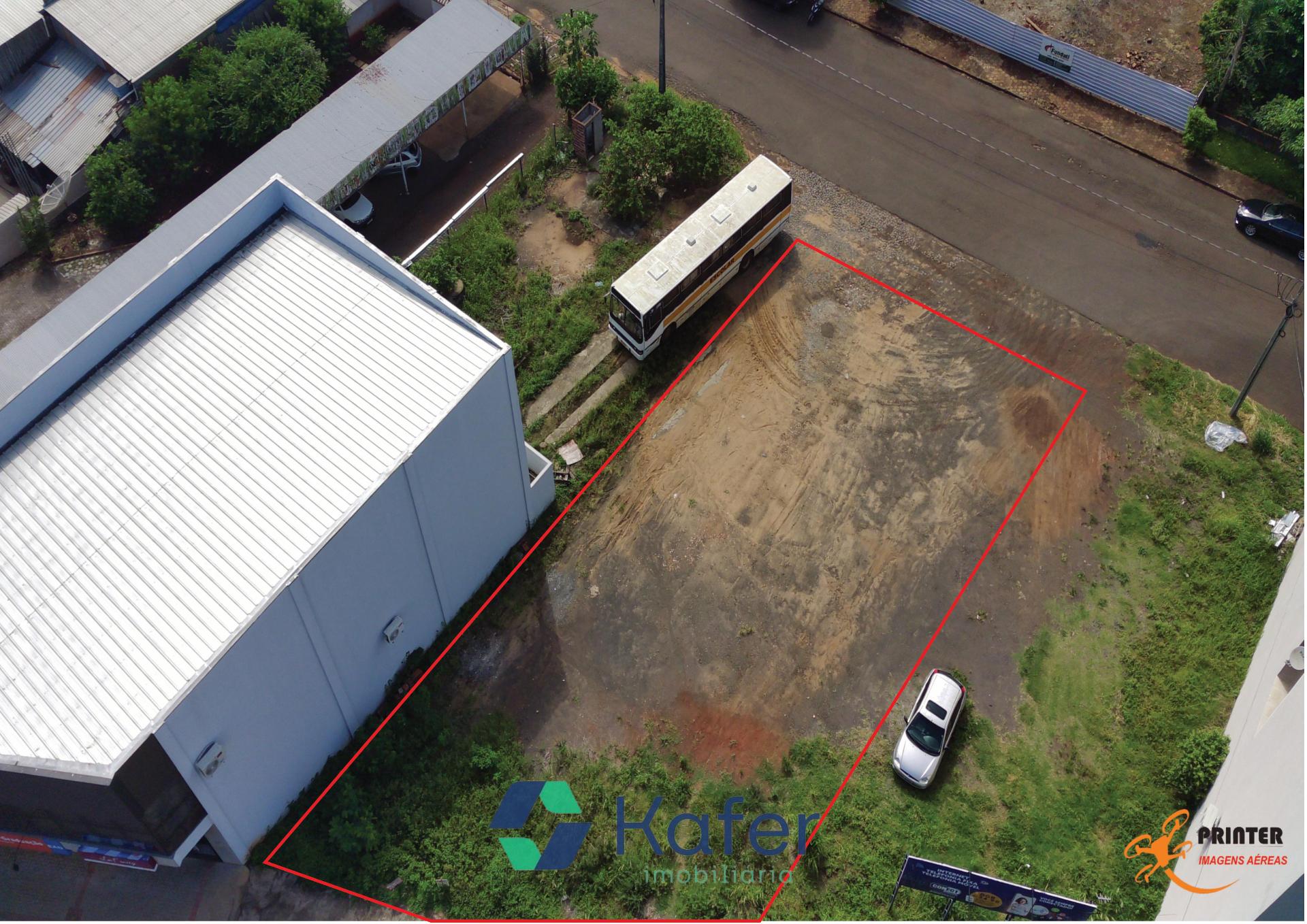 TERRENO ? VENDA - AV. BRASIL - CENTRO - CAPANEMA