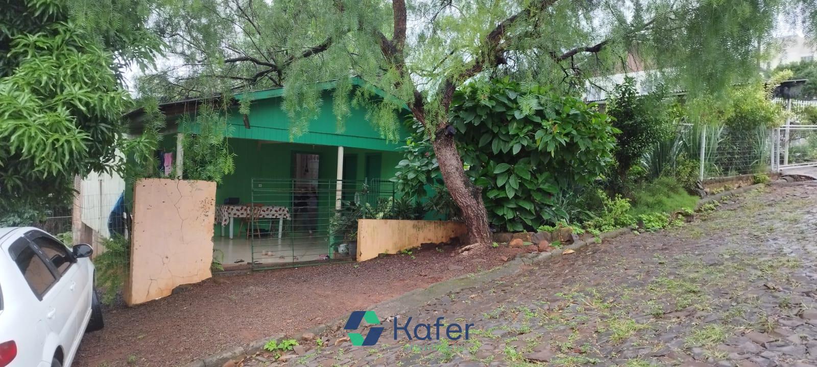 CASA ? VENDA - CENTRO - CAPANEMA PR