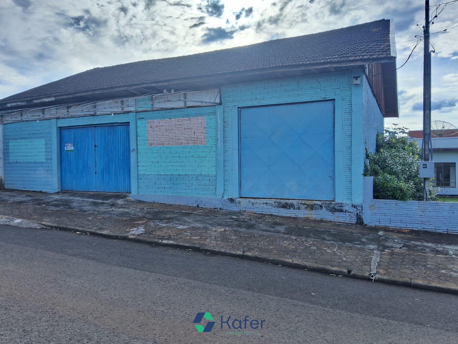 BARRACÃO,CENTRO,CAPANEMA - PR