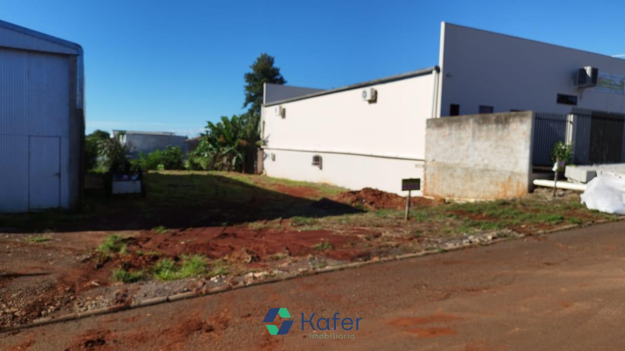 TERRENO Á VENDA - CENTRO - CAPANEMA PR