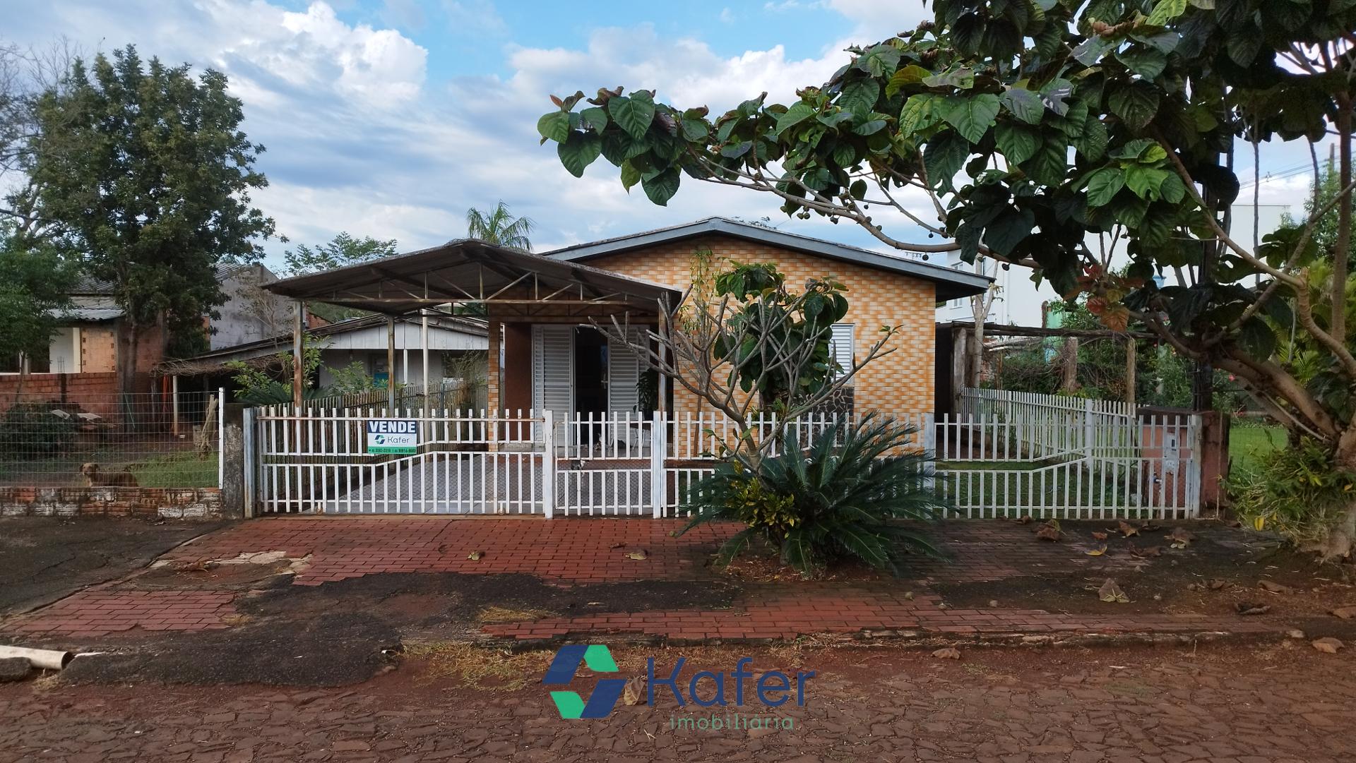CASA Á VENDA - BAIRRO SANTA CRUZ - CAPANEMA PR