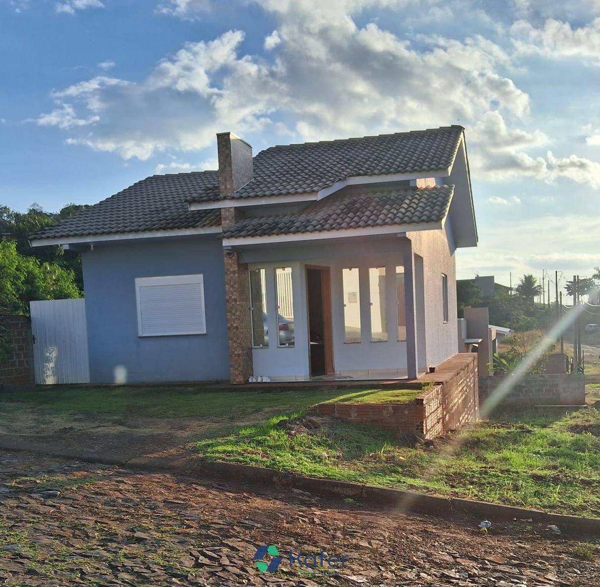 CASA À VENDA - SANTO EXPEDITO - CAPANEMA/PR