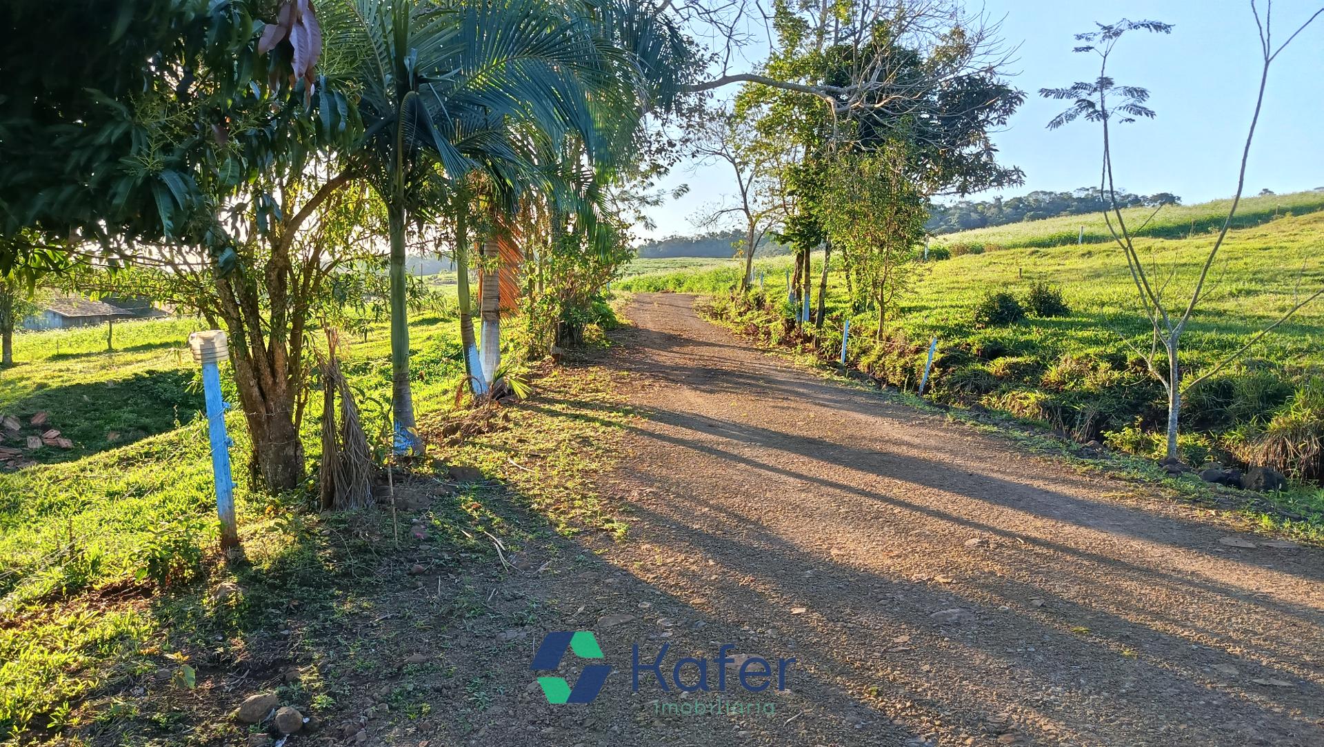 CH?CARA ? VENDA  COMUNIDADE DE PINHEIRO-CAPANEMA-PR