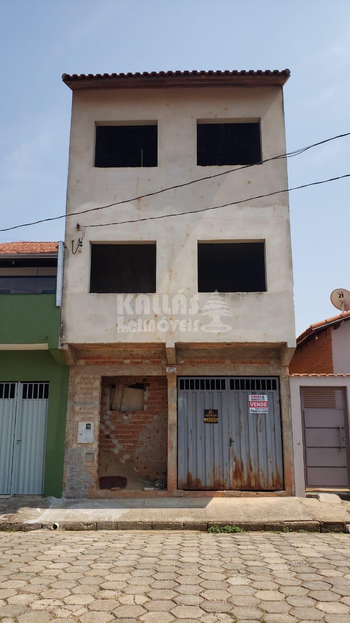 Sobrado em construção à venda no Fernandes