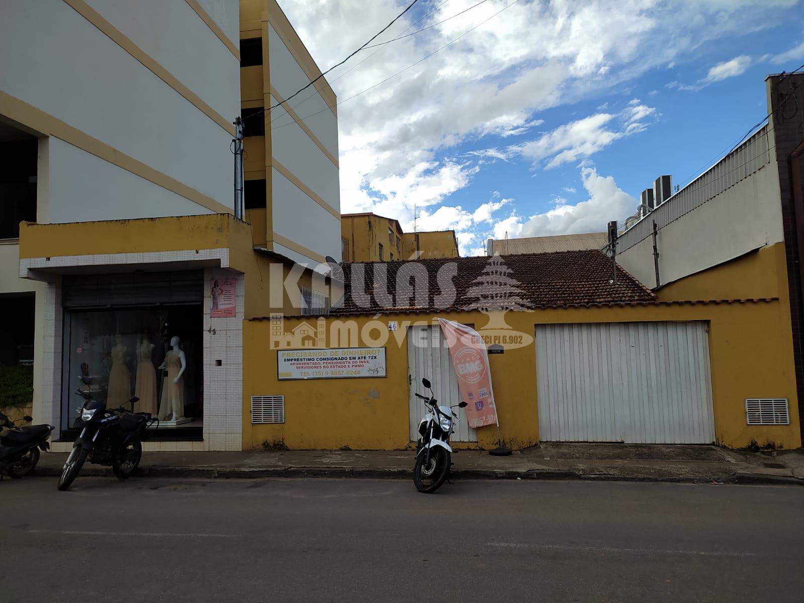 Casa ? venda, Centro, SANTA RITA DO SAPUCAI - MG