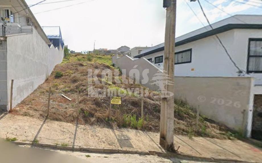 Lote ? venda em aclive com 300 metros no Loteamento Santana II