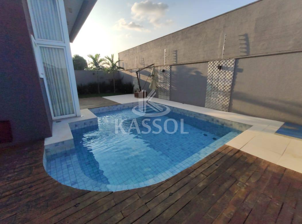 CASA ALTO PADRO NO TROPICAL - 3 SUITES AMPLAS ESPAO GOURMET PISCINA 4 VAGAS