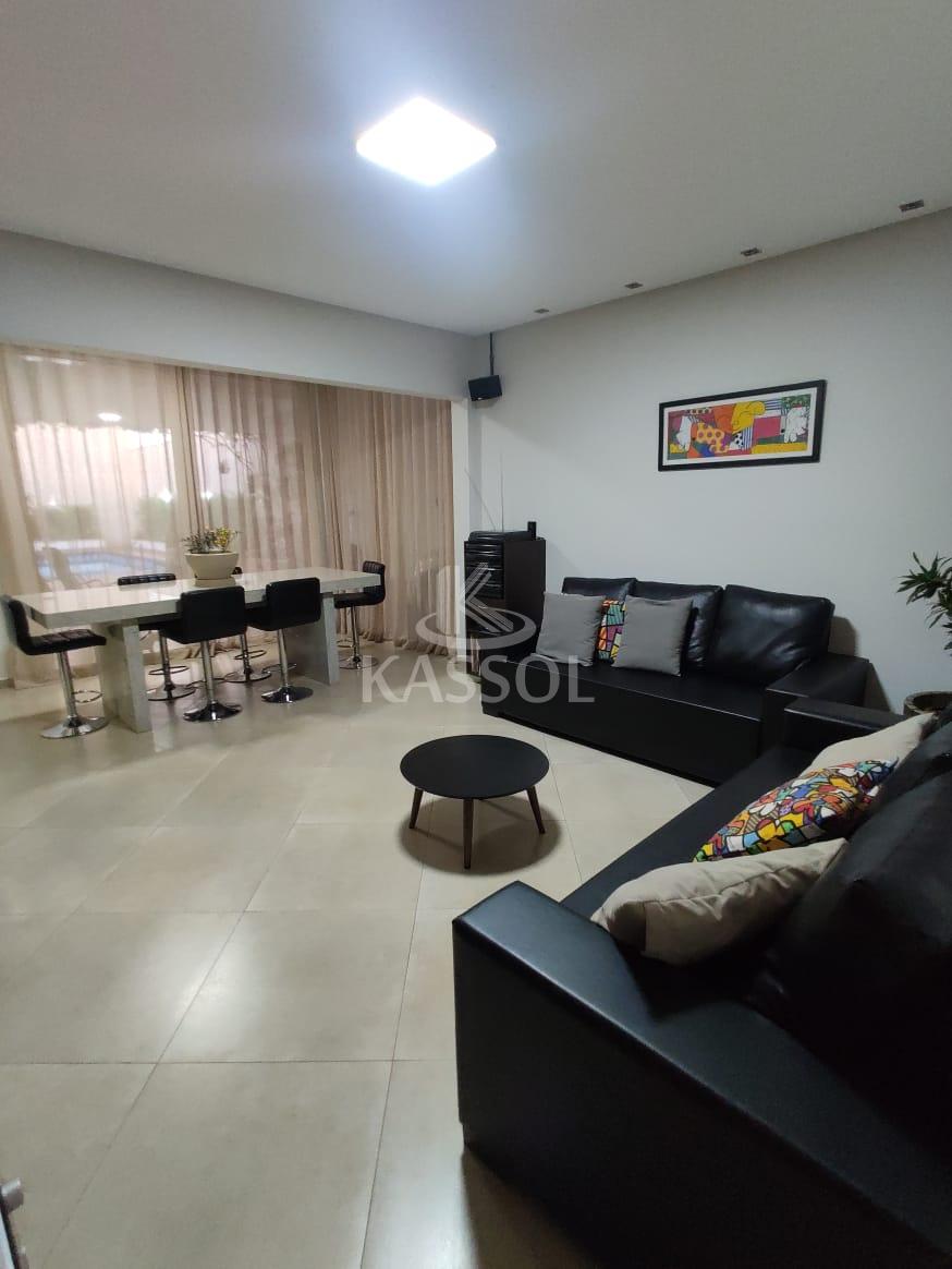 Sobrado com 4 dormitórios à venda,410.00m², REGIÃO DO LAGO, CASCAVEL - PR
