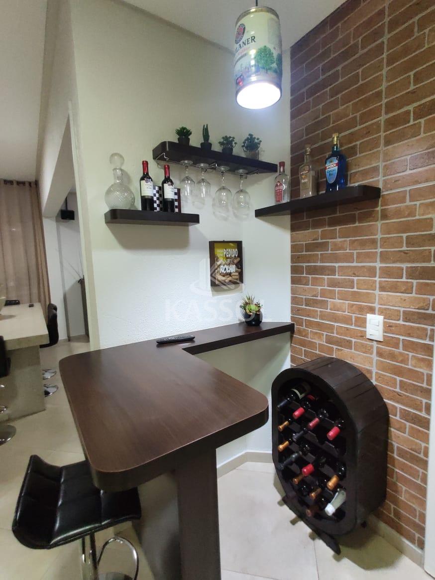 Sobrado com 4 dormitórios à venda,410.00m², REGIÃO DO LAGO, CASCAVEL - PR