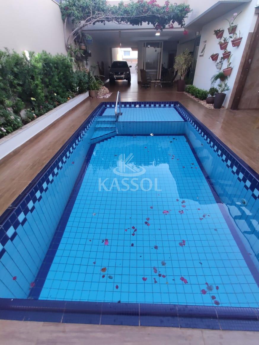 Sobrado com 4 dormitórios à venda,410.00m², REGIÃO DO LAGO, CASCAVEL - PR