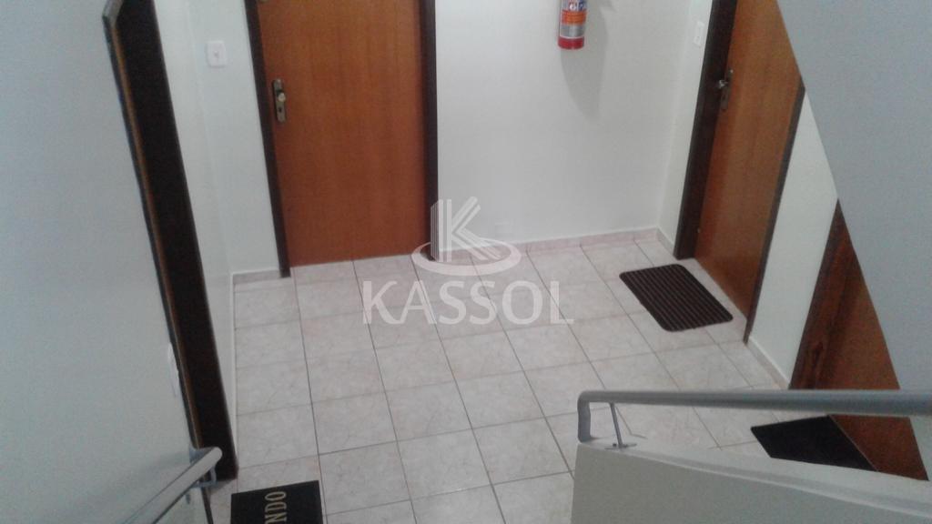PREDIO COMERCIAL E RESIDENCIAL