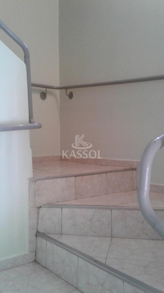 PREDIO COMERCIAL E RESIDENCIAL