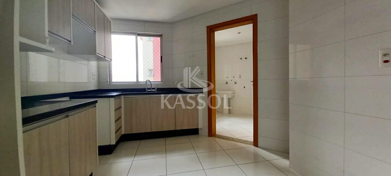 APARTAMENTO PARA VENDA, EDIFICIO BARCELONA, COM TIMA LOCALIZAO,