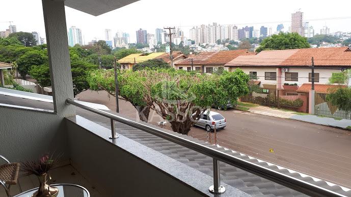 Sobrado com 4 dormitórios à venda,267.00 m , COUNTRY, CASCAVEL - PR