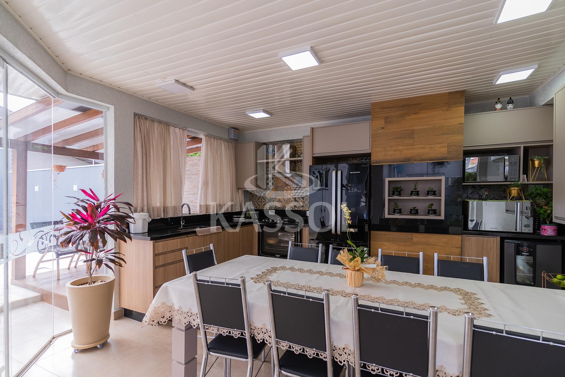 CASA BAIRRO RECANTO TROPICAL