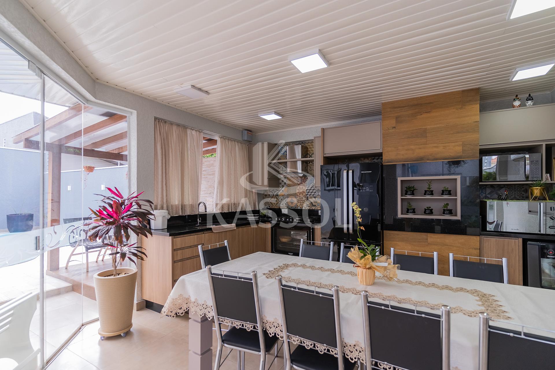 CASA BAIRRO RECANTO TROPICAL
