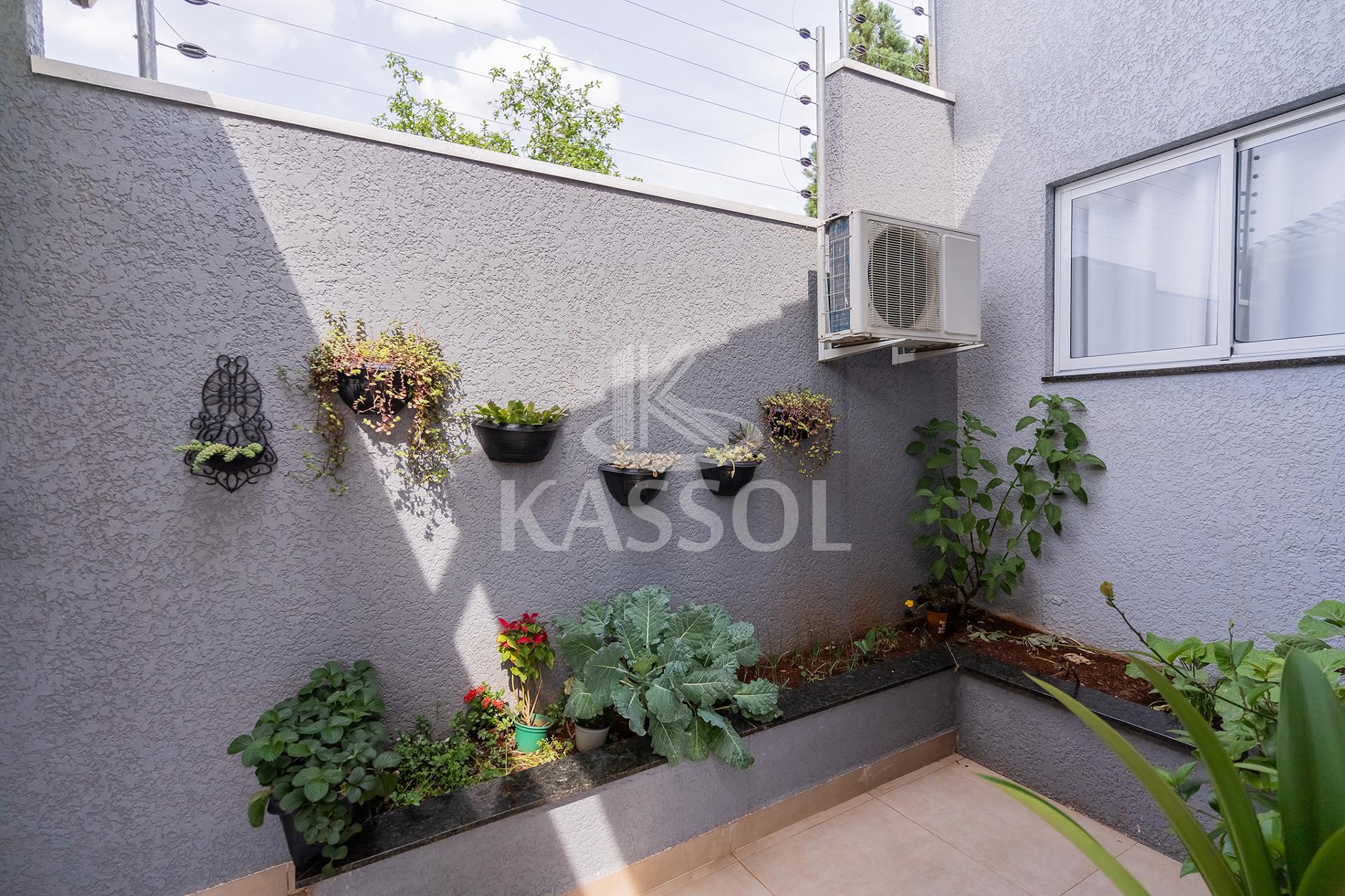 CASA BAIRRO RECANTO TROPICAL
