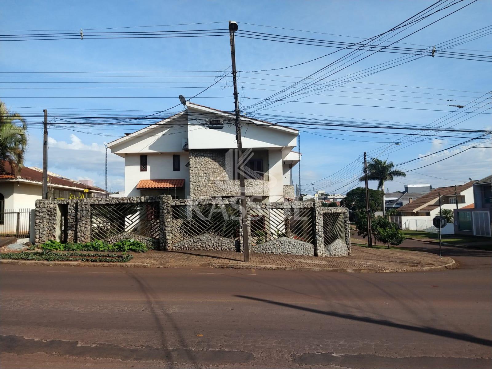 Sobrado com 4 dormitrios venda,3.43 m, RECANTO TROPICAL, CASCAVEL - PR