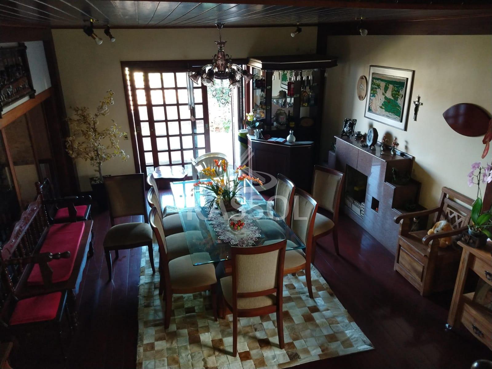 Sobrado com 4 dormitrios venda,3.43 m, RECANTO TROPICAL, CASCAVEL - PR