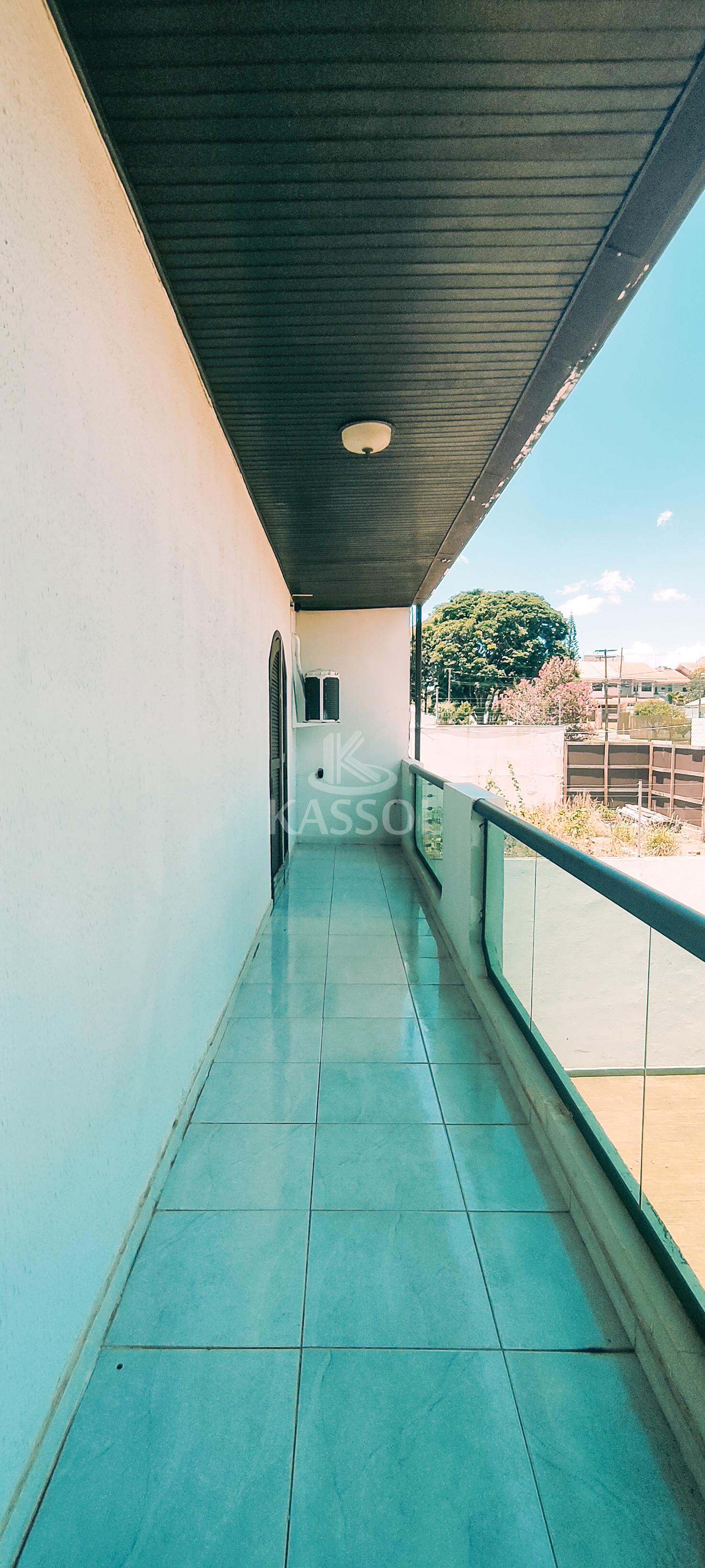 SOBRADO A VENDA NO COUNTRY, ENTRE AS R.RAFAEL PICCOLI E 13 DE MAIO,CASCAVEL - PR