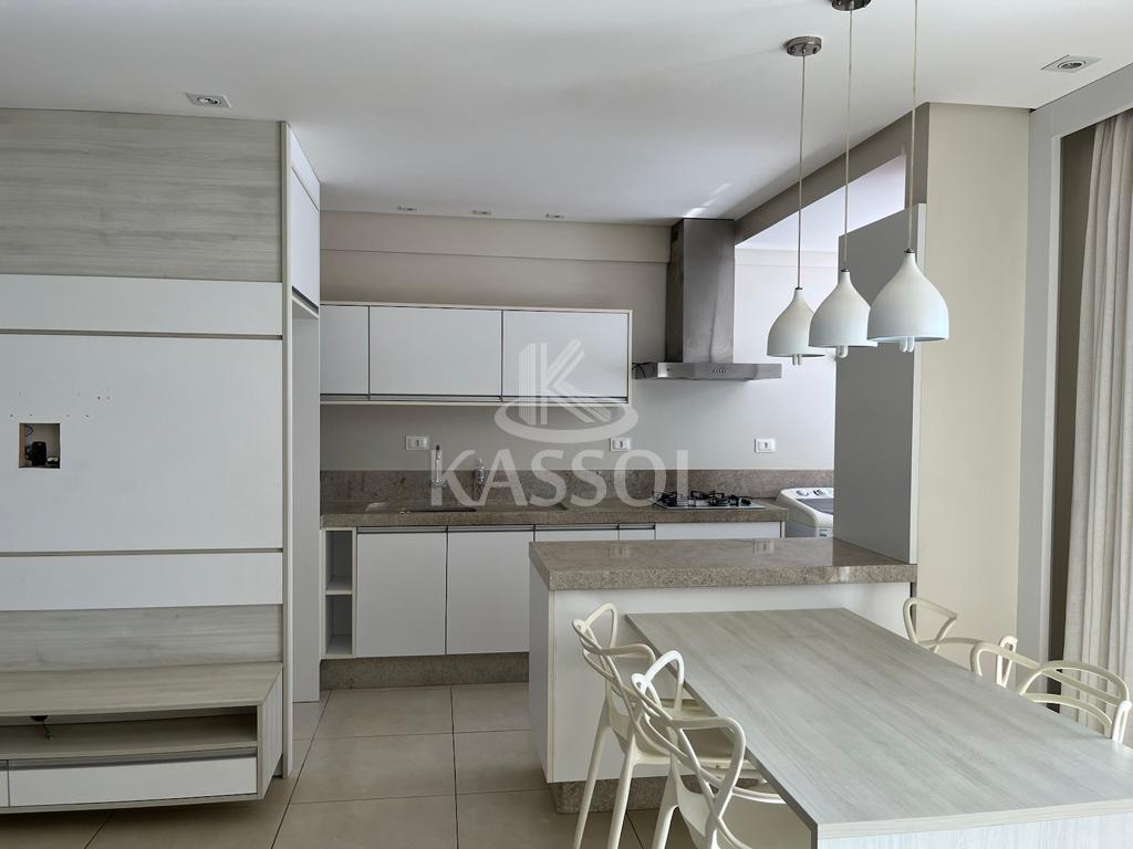 MOBILIADO , 1 SUTE 2 QUARTOS, 2 VGS, SACADA COM CHURRASQUEIRA