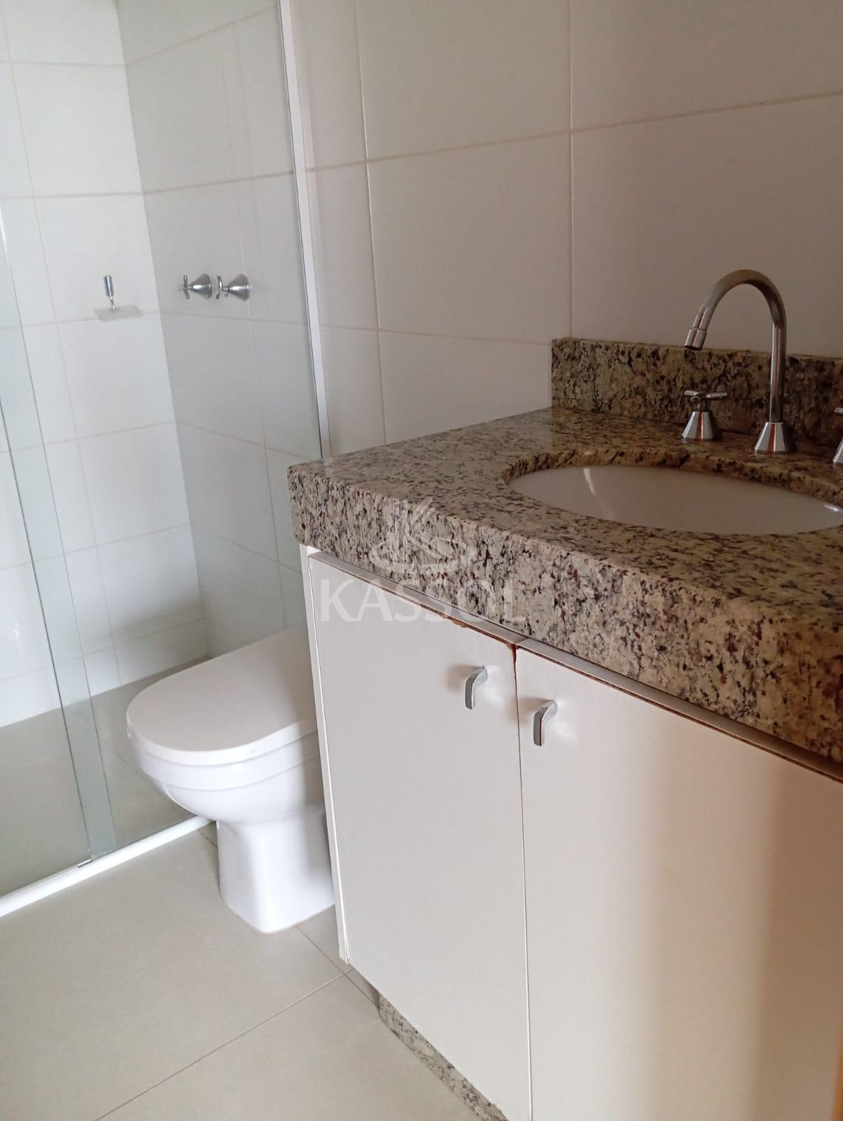 Apartamento com 3 dormitrios para locao,132.47 m , CENTRO, CASCAVEL - PR