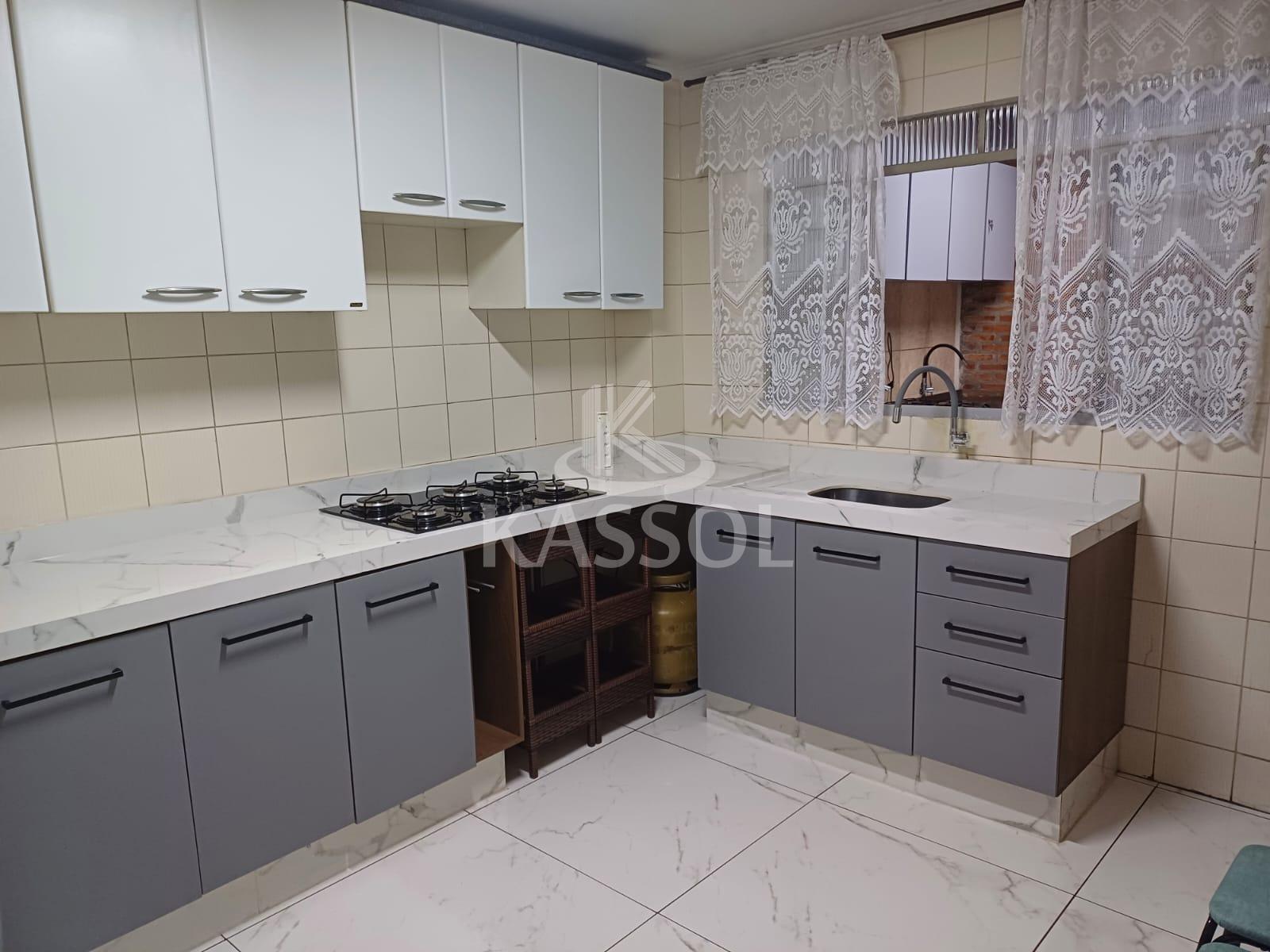 Excelente sobrado mobiliado na regiao do Lago, com suite, 2 quartos, sala, cozinha, bwc social, lav