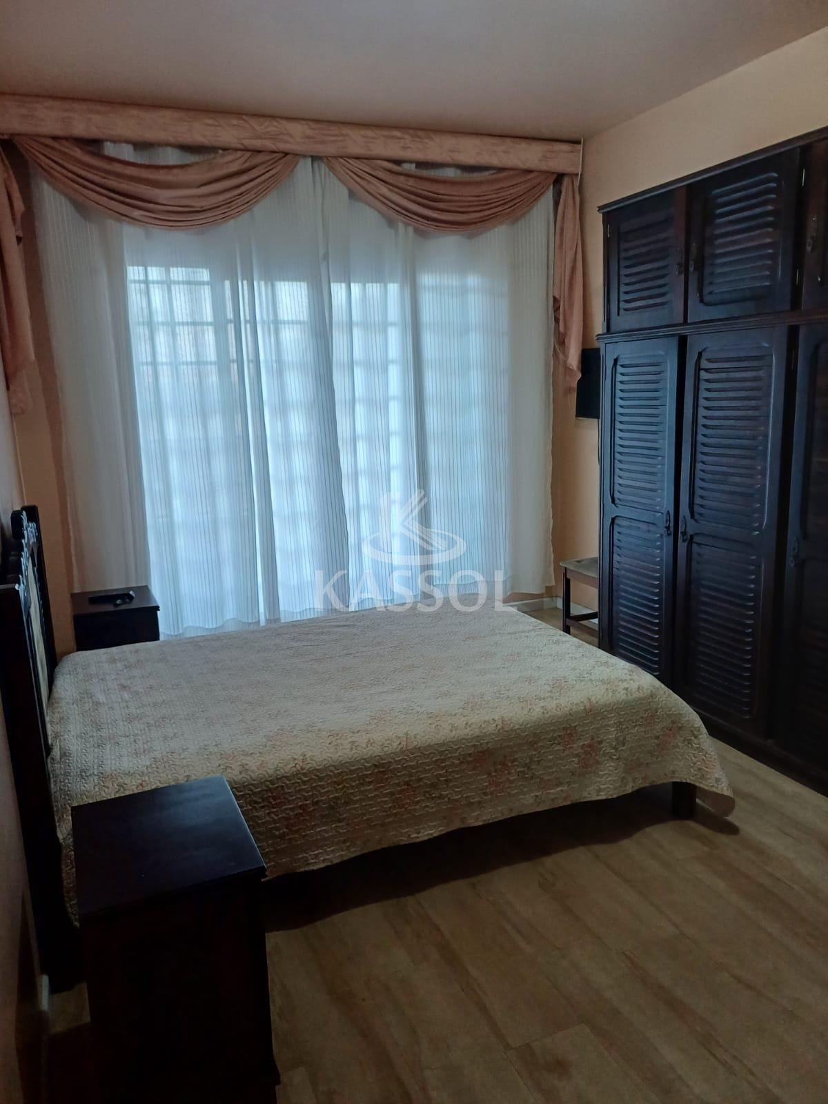 Excelente sobrado mobiliado na regiao do Lago, com suite, 2 quartos, sala, cozinha, bwc social, lav