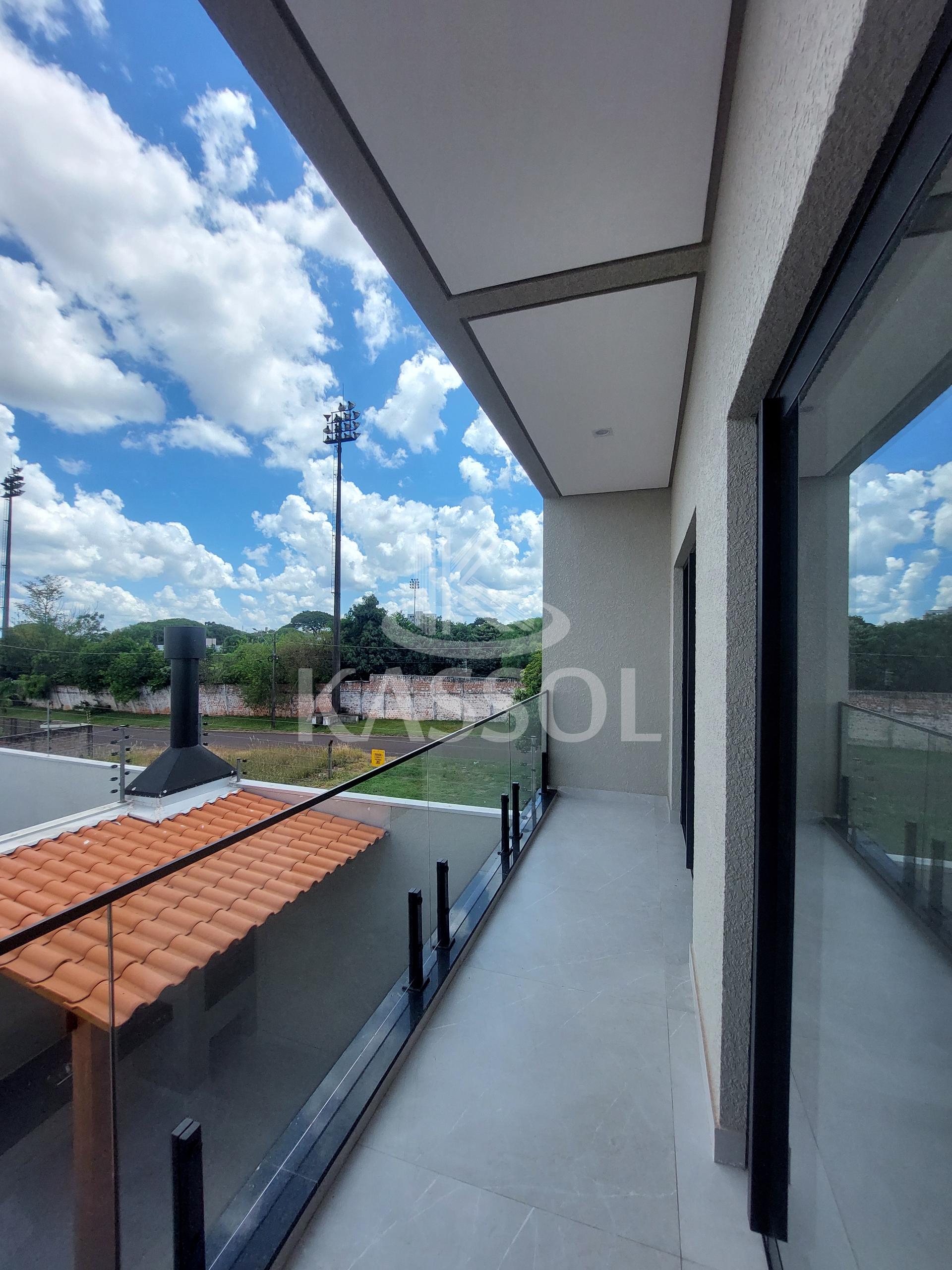 Sobrado à venda, PIONEIROS CATARINENSES, CASCAVEL - PR, Exelente Oportunidade.
