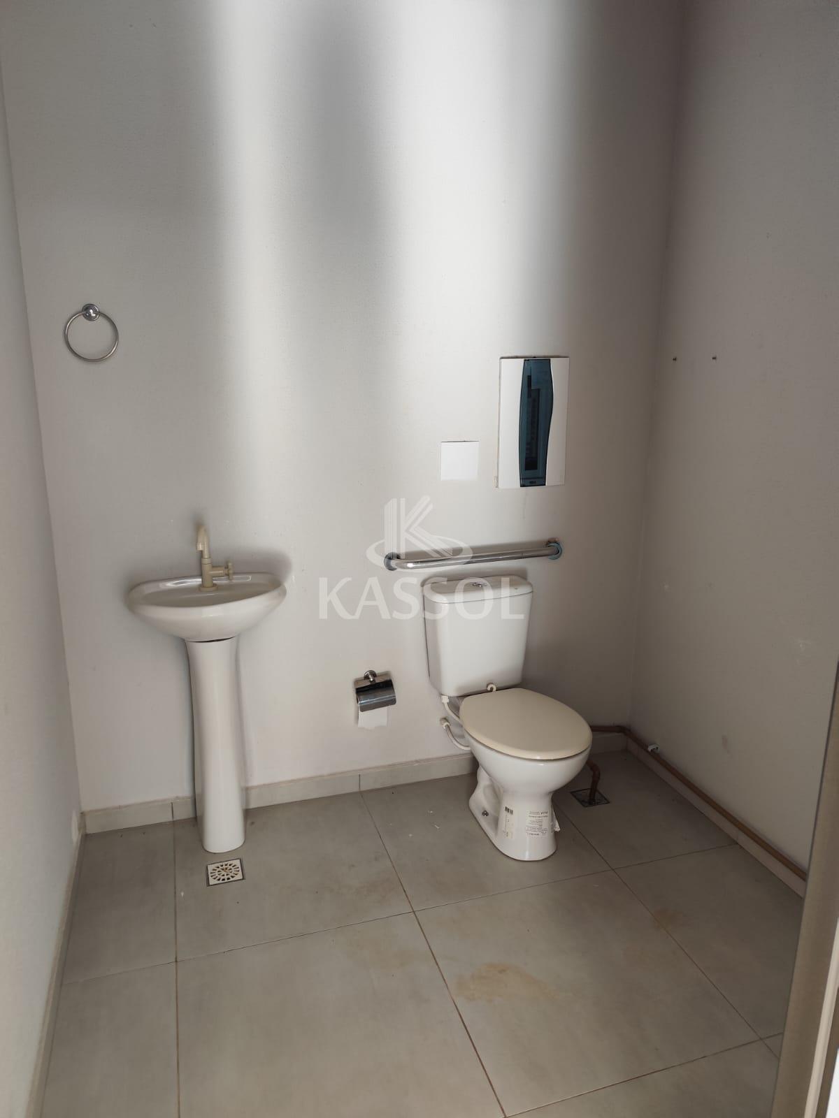 SALA COMERCIAL NA FAG COM 62M