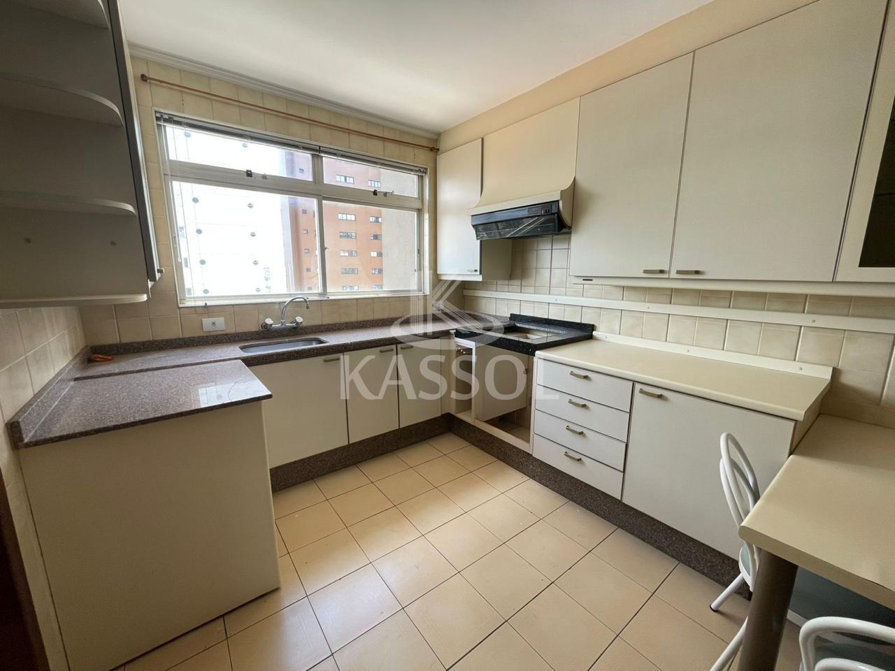Apto Duplex com suite master e 2 vagas lado a lado proximo Hospital So Lucas