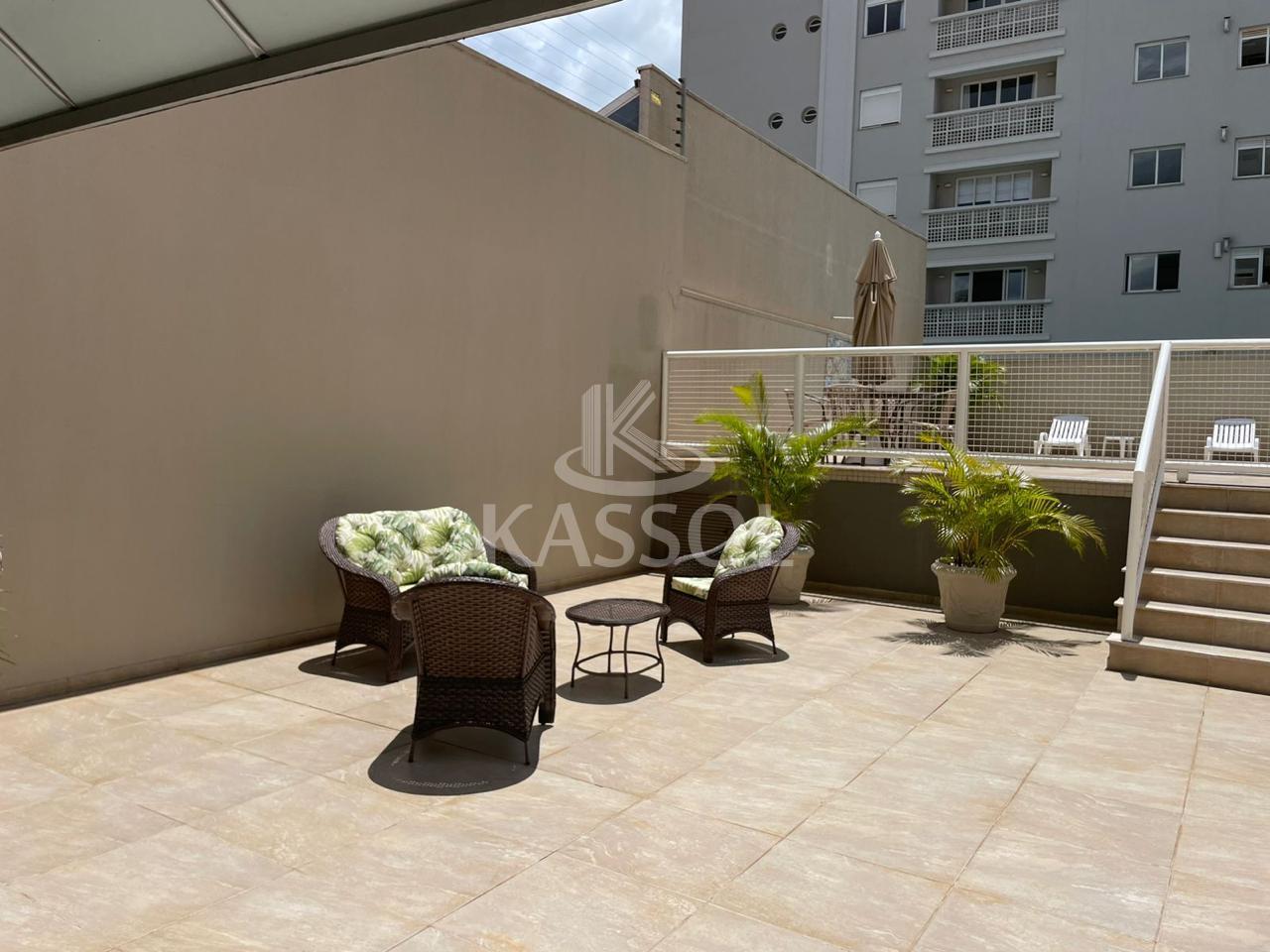 Apto Duplex com suite master e 2 vagas lado a lado proximo Hospital So Lucas