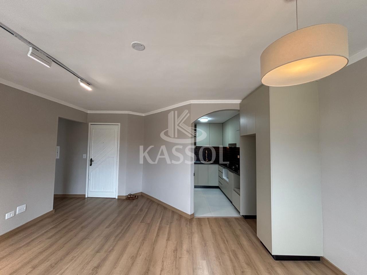 Ed Champs Elisee - apto reformado semi mobiliado 2 quartos e 1...