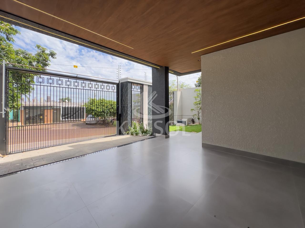 Casa térrea com piscina à venda no Bairro Alto do Canadá, próx...