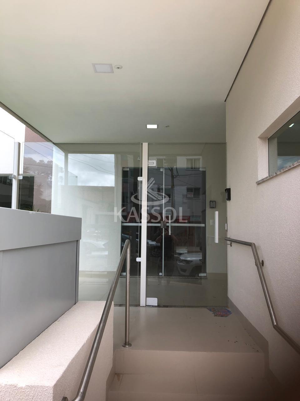 APARTAMENTO BAIRRO CENTRO COM 02 QUARTOS 01 VAGA DE GARAGEM