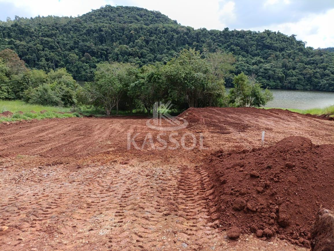 TERRENO BEIRA LAGO TRES BARRAS DO PARAN REA TOTAL 1400 M