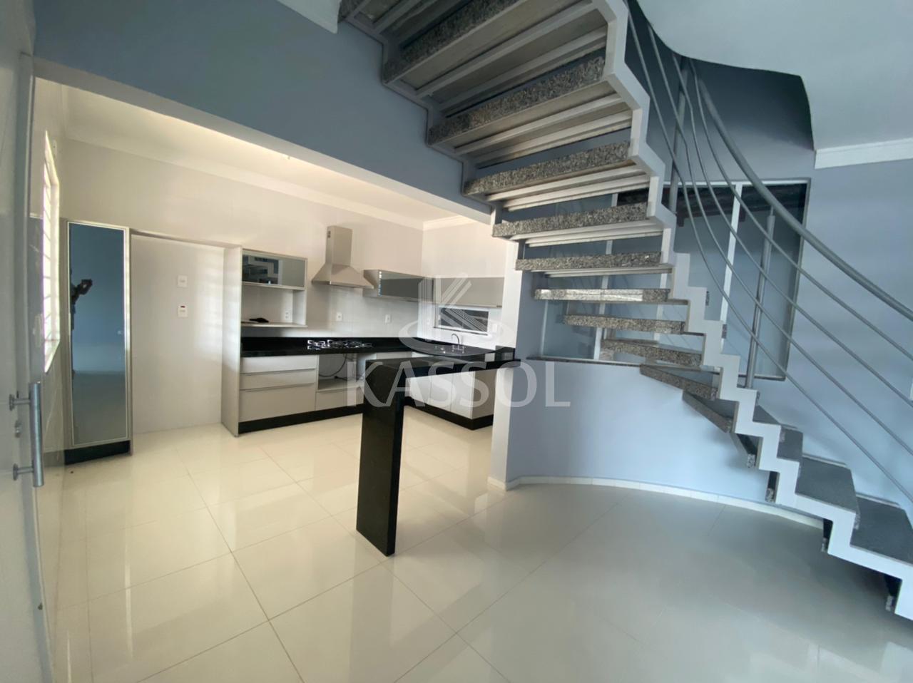 Sobrado venda, CENTRO, CASCAVEL - PR prximo Colgio Santa Maria