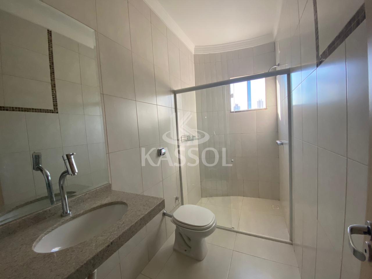 Sobrado venda, CENTRO, CASCAVEL - PR prximo Colgio Santa Maria
