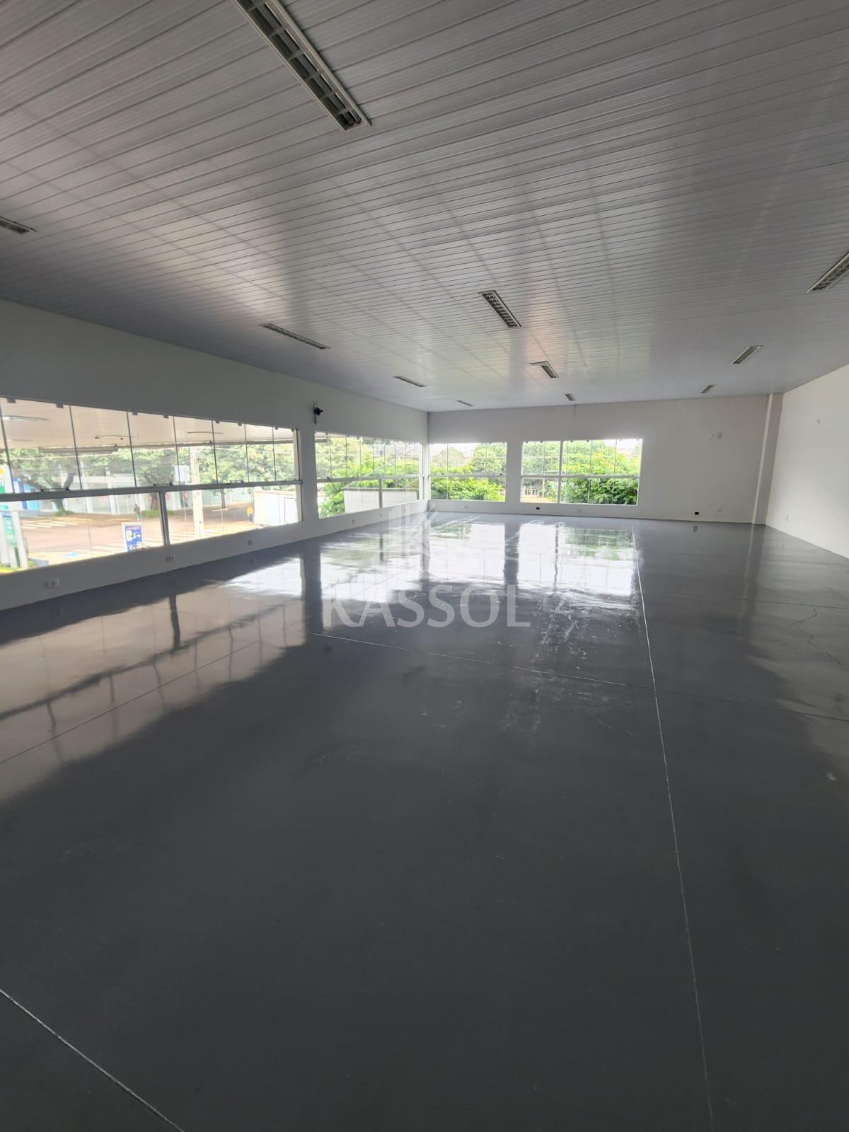 SALA NO 2 ANDAR PARA LOCAO ANEXO AO POSTO PETROBRS 240M