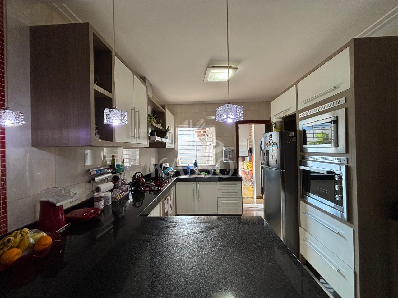Uma casa acolhedora, funcional para quem valoriza conforto e qualidade de vida.