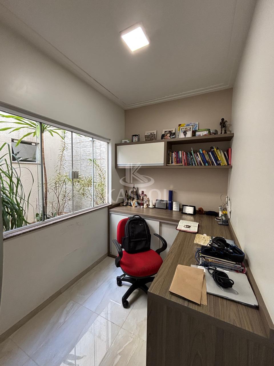 Uma casa acolhedora, funcional  para quem valoriza conforto e ...