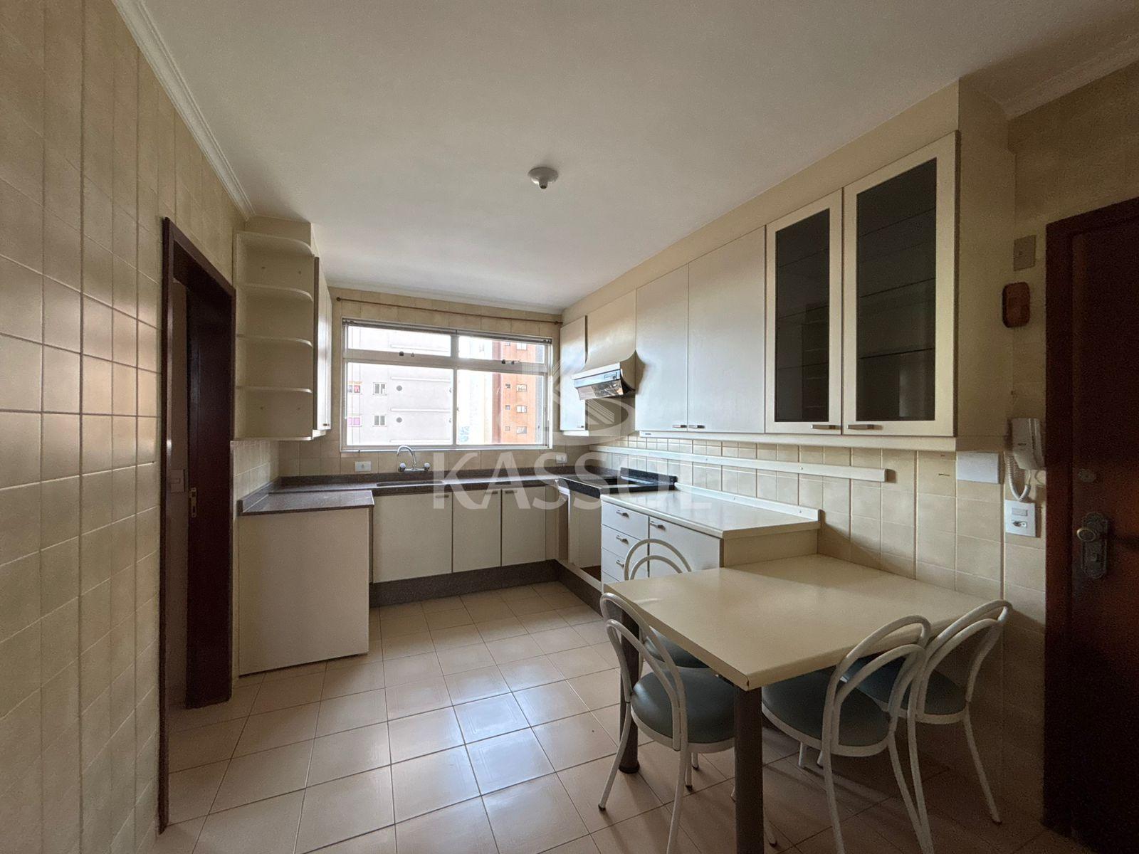 Apto Duplex com suite master e 2 vagas lado a lado proximo Hospital So Lucas