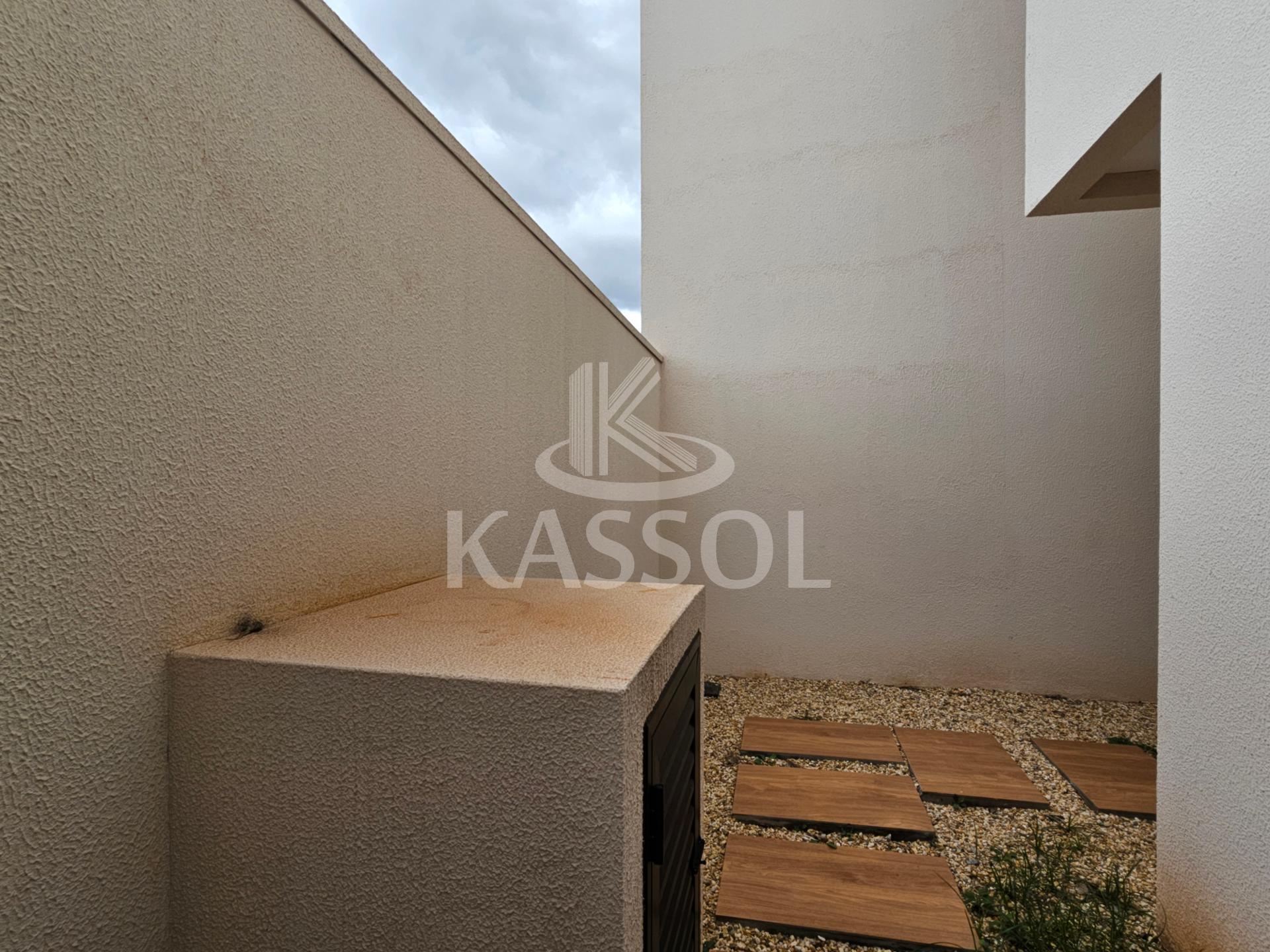 Sobrado com 3 sutes venda ,com 3 vagas de garagem, no Cancelli
