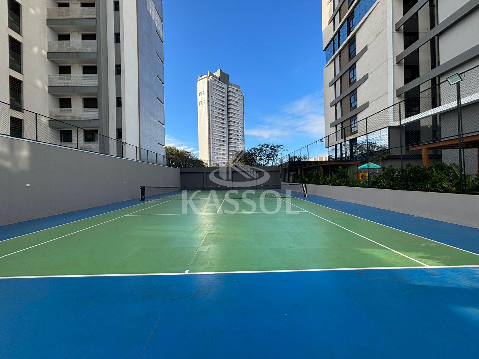 Francisco Henrique Henz - 3 suites e 3 vagas com depsito