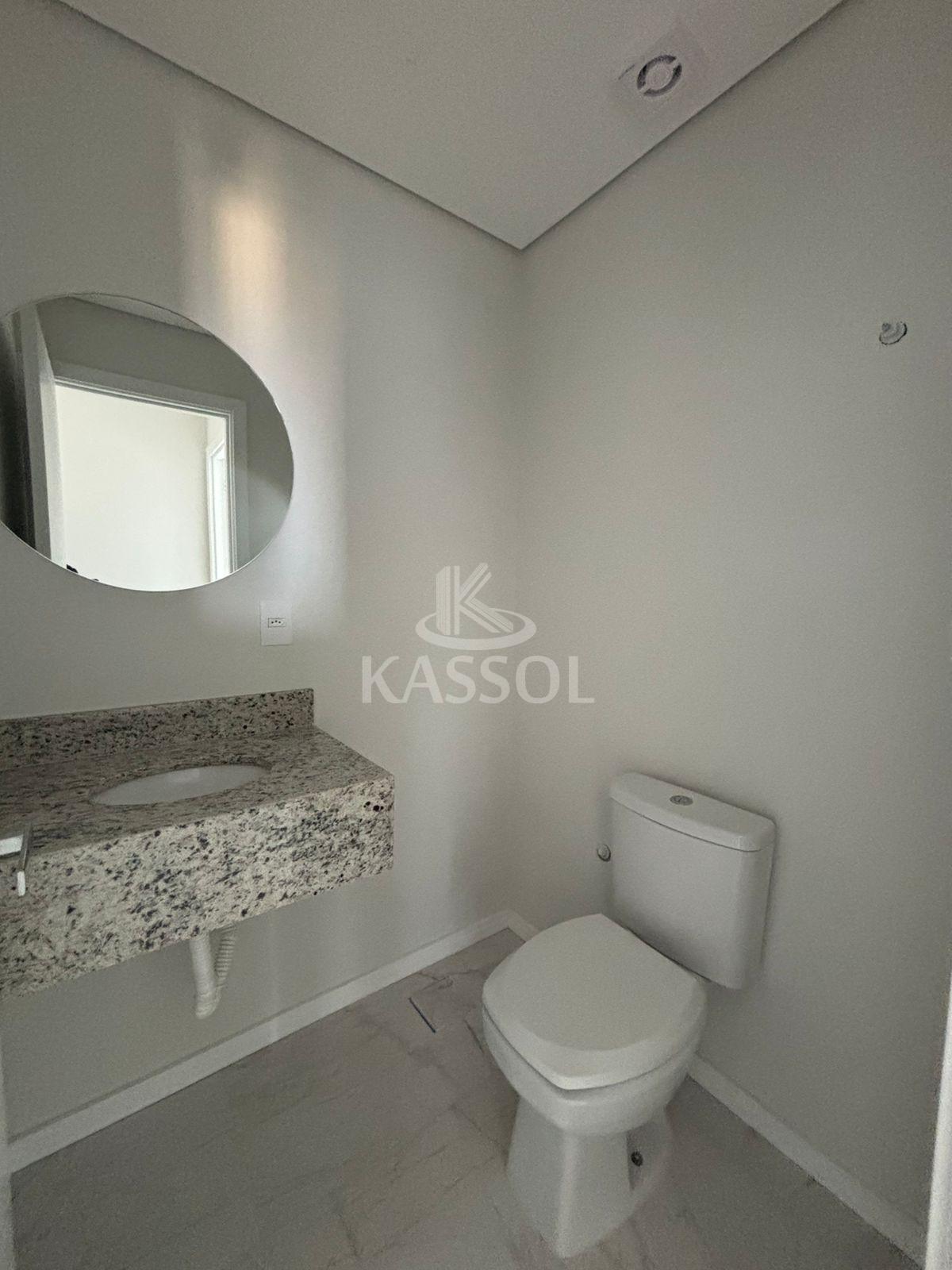 Francisco Henrique Henz - 3 suites e 3 vagas com depsito