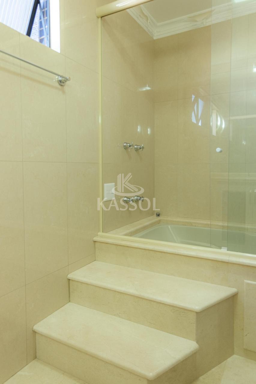 Apartamento mobiliado , Edifcio Manhattan no Centro de Cascavel!