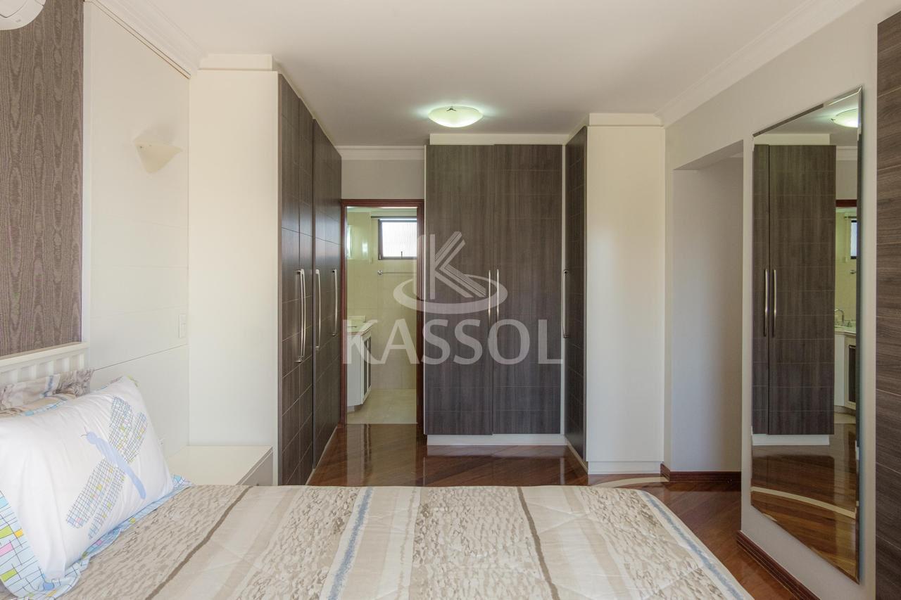 Apartamento mobiliado , Edifcio Manhattan no Centro de Cascavel!