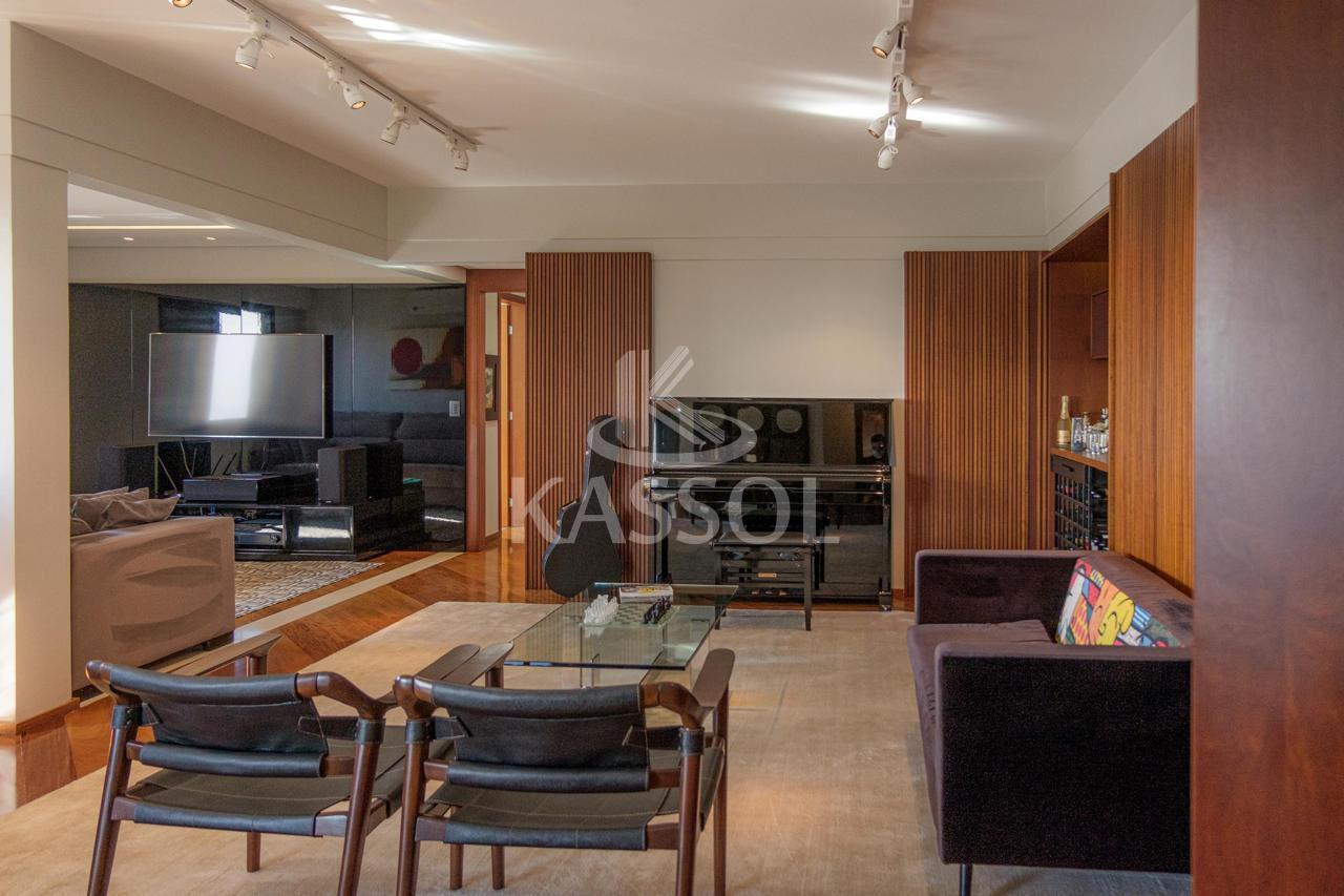 Apartamento mobiliado , Edifcio Manhattan no Centro de Cascavel!
