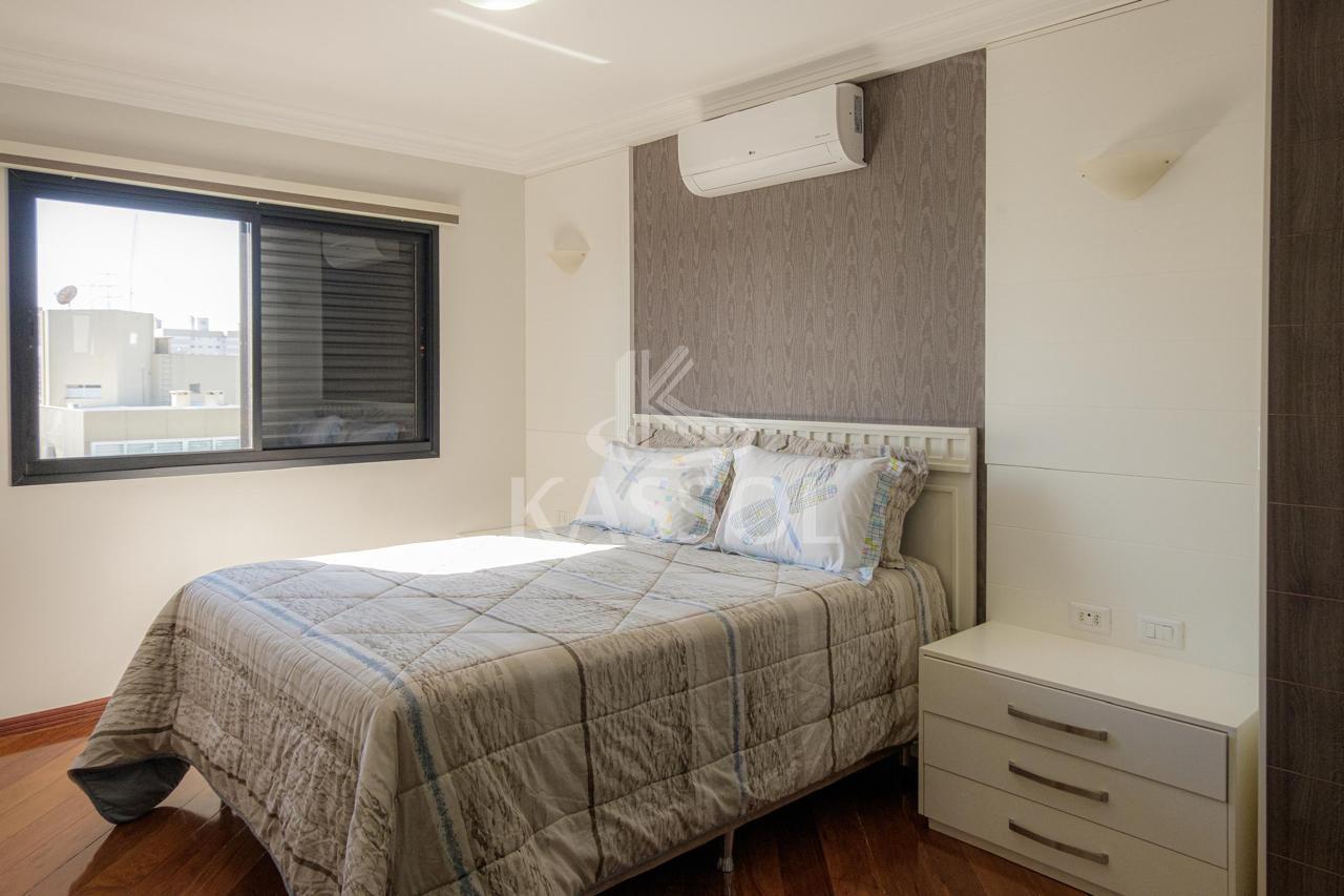 Apartamento mobiliado , Edifcio Manhattan no Centro de Cascavel!